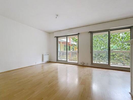 Appartement à vendre 179 645 € 1 pièce 36 m² Étage 1/5 Poste Mairie Talence 33400