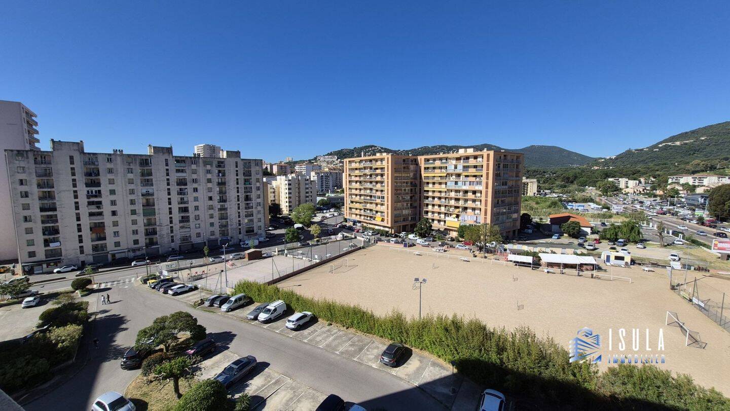 Maison à louer, 85m², AJACCIO