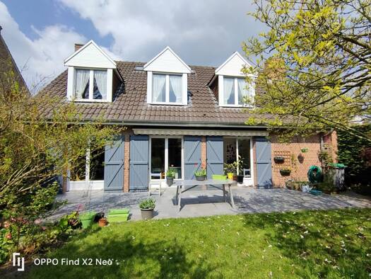 Maison à vendre 495 000 € 7 pièces 4 chambres 127 m² 323 m² de terrain Lompret 59840