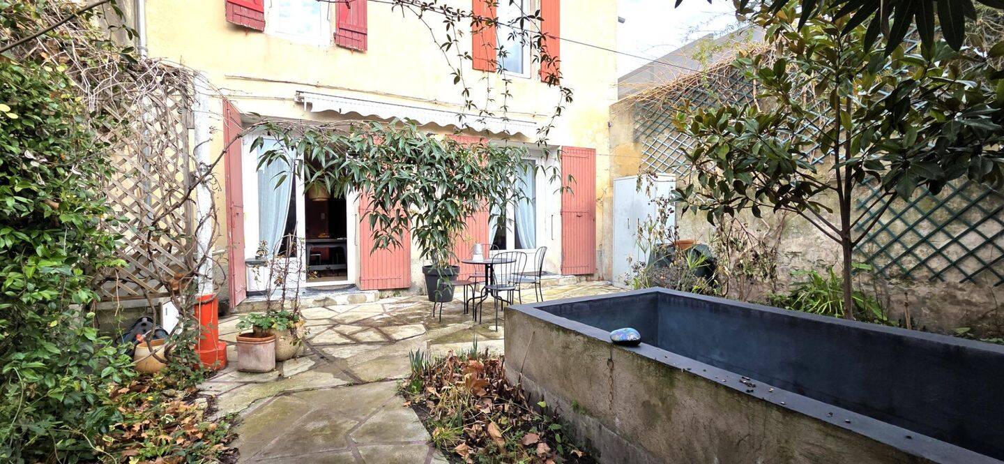 Maison à vendre, 138m², SAINTE CECILE LES VIGNES