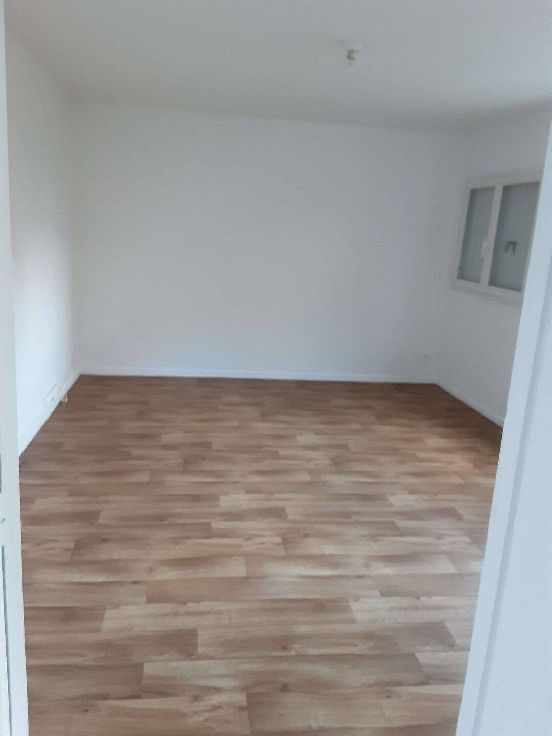Maison à louer, 47m², DEUIL LA BARRE