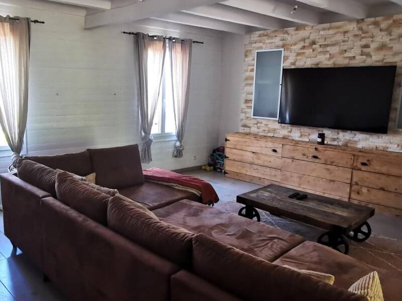 Maison à louer, 118m², SAINT JEAN D'ARVEY