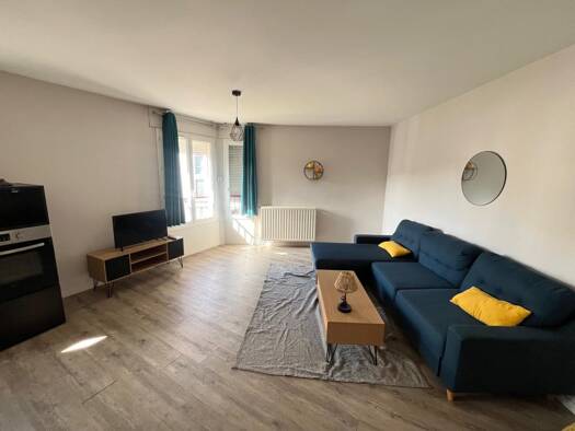 Appartement à louer 895 € 2 pièces 1 chambre 48 m² Étage 1/5 Vosne-Etete Noire Neuville-sur-Saône 69250