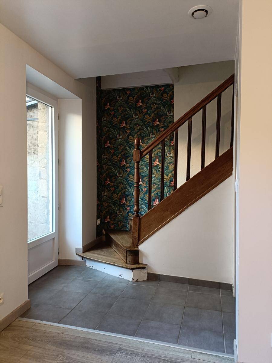 Maison à louer, 76m², PLUMIEUX
