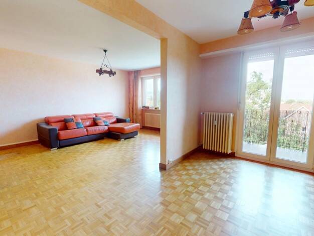 Appartement à vendre 215 000 € 5 pièces 3 chambres 97 m² 2 étages Saint Joseph-Mittelharth Colmar 68000
