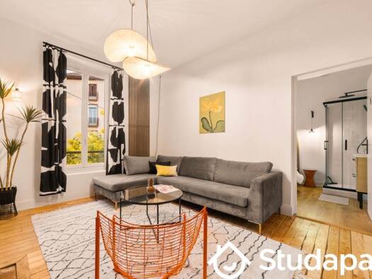 Colocation à louer 669 € 1 pièce 2 chambres 10 m² disponible dès maintenant Centre Ville Saint-Fons 69190