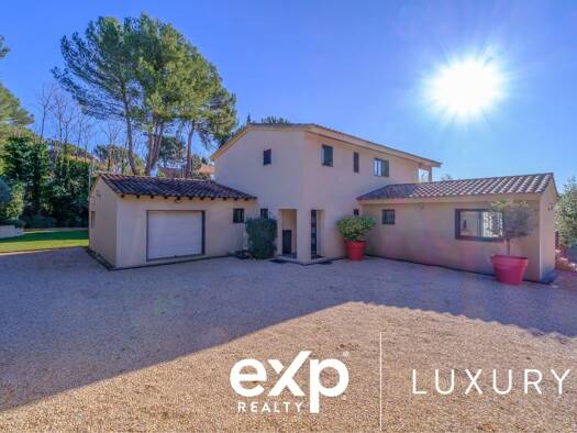 Villa à vendre 1 398 000 € 4 pièces 3 chambres 166 m² 1 477 m² de terrain Pont de l'Arc Aix-en-Provence 13080
