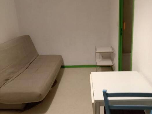 Appartement à louer - logement étudiant 430 € 1 pièce 20 m² 2ème étage Clermont-Ferrand 63000
