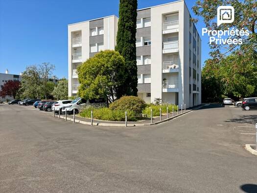 Appartement à vendre 271 000 € 3 pièces 2 chambres 76 m² Étage 3/4 Caudéran Bordeaux 33200
