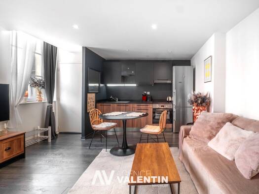 Duplex à vendre 137 000 € 2 pièces 1 chambre 38 m² Étage 2/4 Centre-Ancienne Ville Metz 57000