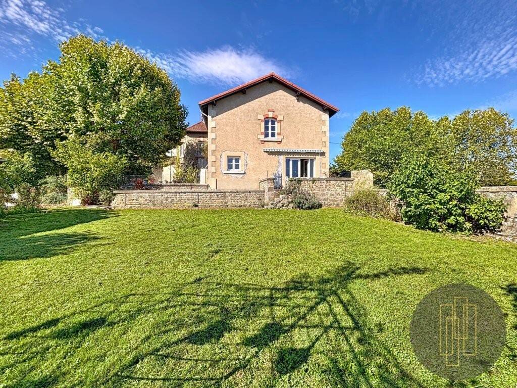 Maison à vendre, 238m², SAINT ETIENNE DES OULLIERES
