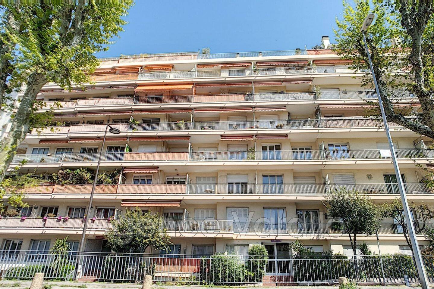 Maison à louer, 61m², ANTIBES