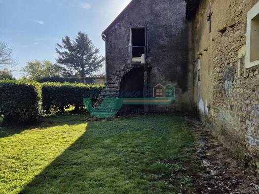 Maison à vendre 79 000 € 4 pièces 3 chambres 71 m² 1 924 m² de terrain Treigny-Perreuse-Sainte-Colombe 89520