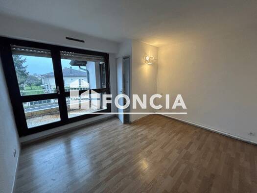 Appartement à louer 360 € 1 pièce 21,5 m² 1er étage Dagas Mont-de-Marsan 40000