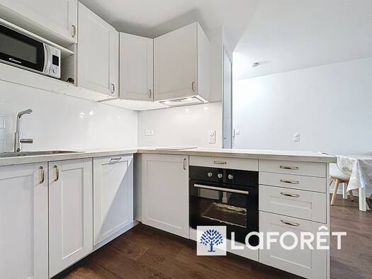 Appartement à louer 1 050 € 3 pièces 2 chambres 57 m² RDC/5 Beauval Colbert Meaux 77100