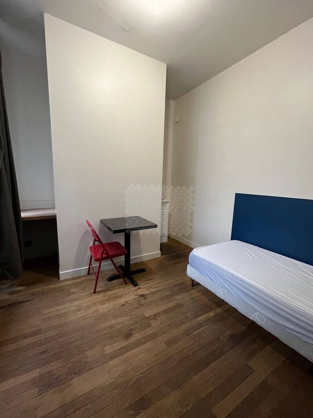 10 rue Jean Guignard 2 — 3