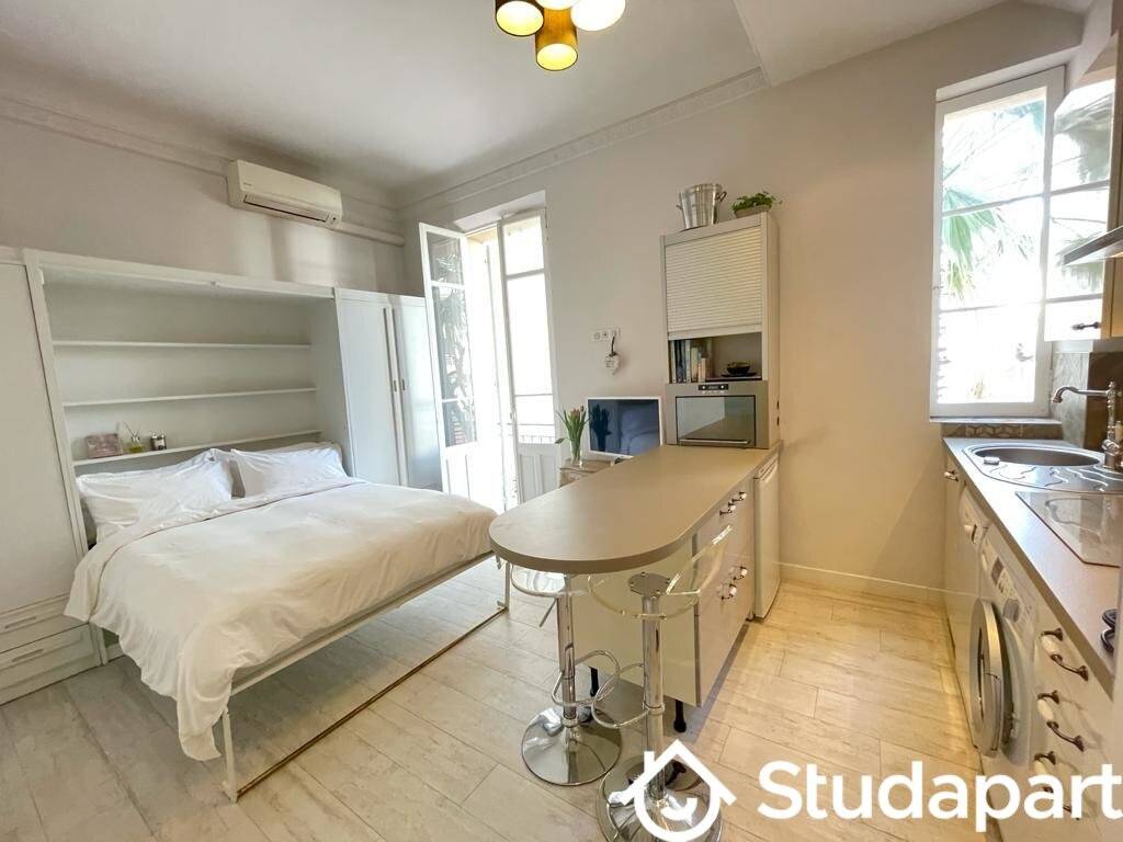 Maison à louer, 20m², ANTIBES