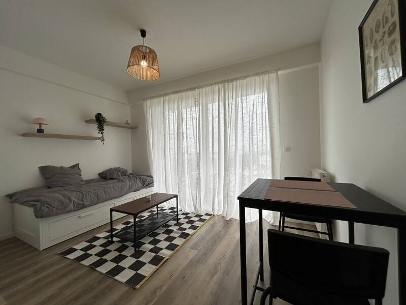 Maison à louer, 20m², PAU