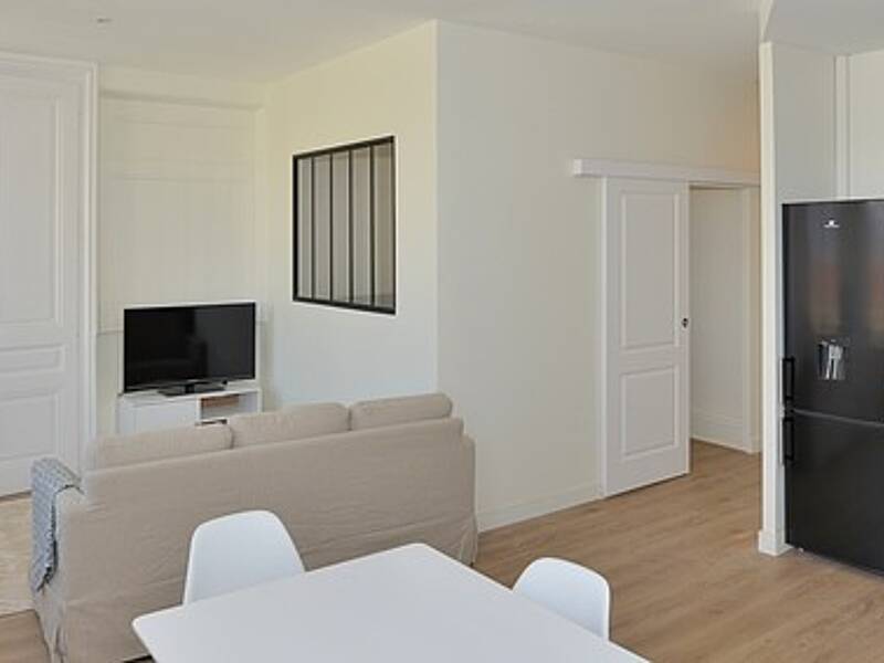 Maison à louer, 50m², LYON 8E