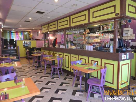 Restaurant à vendre Fonds de commerce 180 000 € 424 m² d'espace de restauration Château-Salins 57170