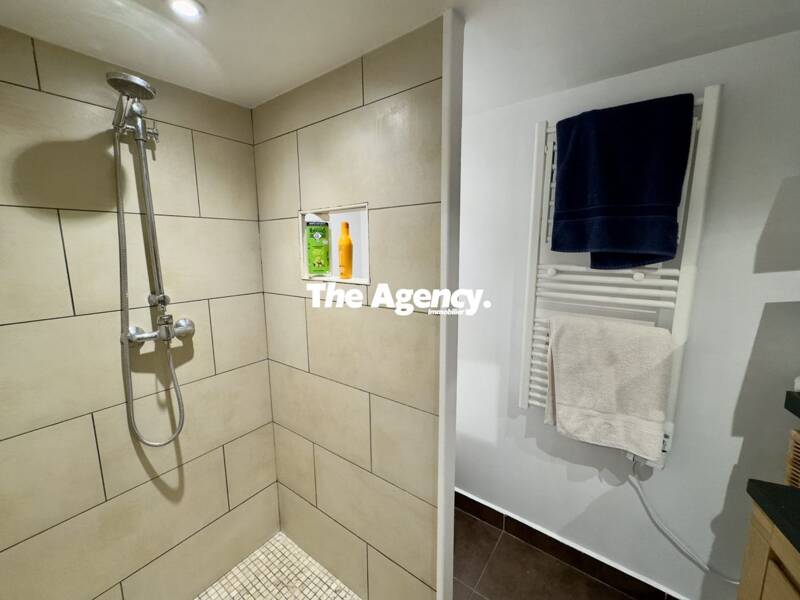 Maison à louer, 25m², MARSEILLE 6E