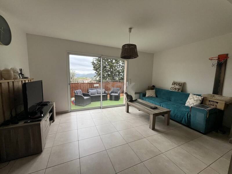 Maison à louer, 63m², CUERS