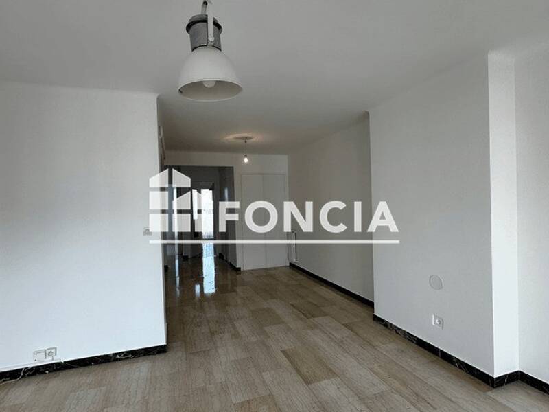 Maison à louer, 70m², SAINT LAURENT DU VAR