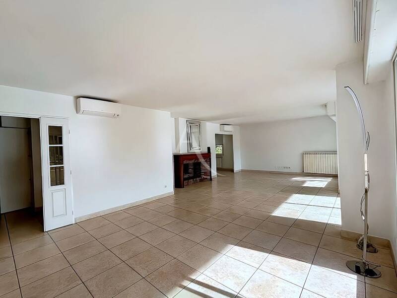 Maison à louer, 124m², NIMES