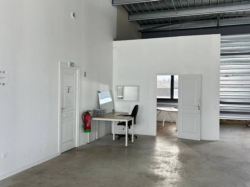 Maison à louer, 600m², HOUDAN