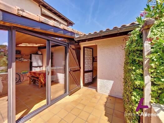 Appartement à vendre 250 000 € 3 pièces 2 chambres 38,1 m² RDC Vieux-Boucau-les-Bains 40480