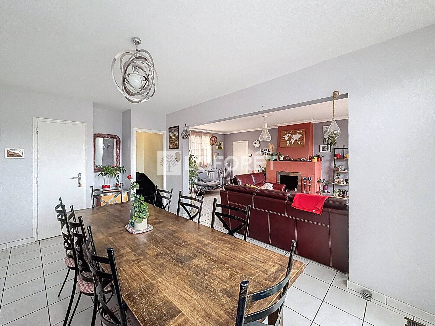 Maison à vendre, 149m², SAINT GEORGES DES GROSEILLERS