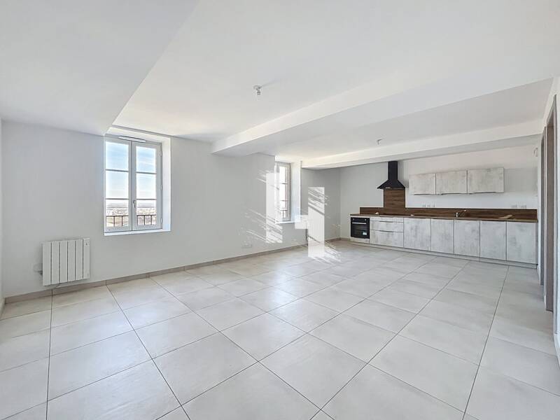 Maison à louer, 69m², MACON