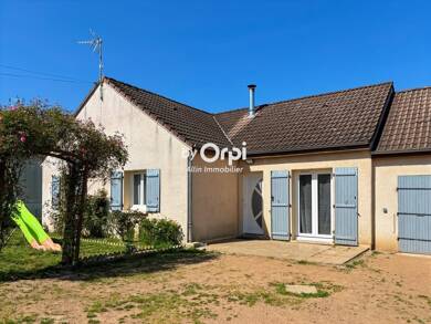 Maison à vendre 162 000 € 4 pièces 3 chambres 89 m² 577 m² de terrain Estivareilles 03190