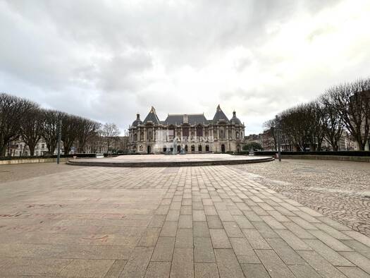 Appartement à vendre 100 000 € 1 pièce 25 m² RDC Lille 59000