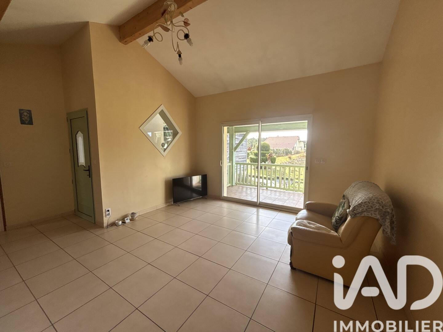 Maison à vendre, 191m², SAINT JULIEN EN BORN