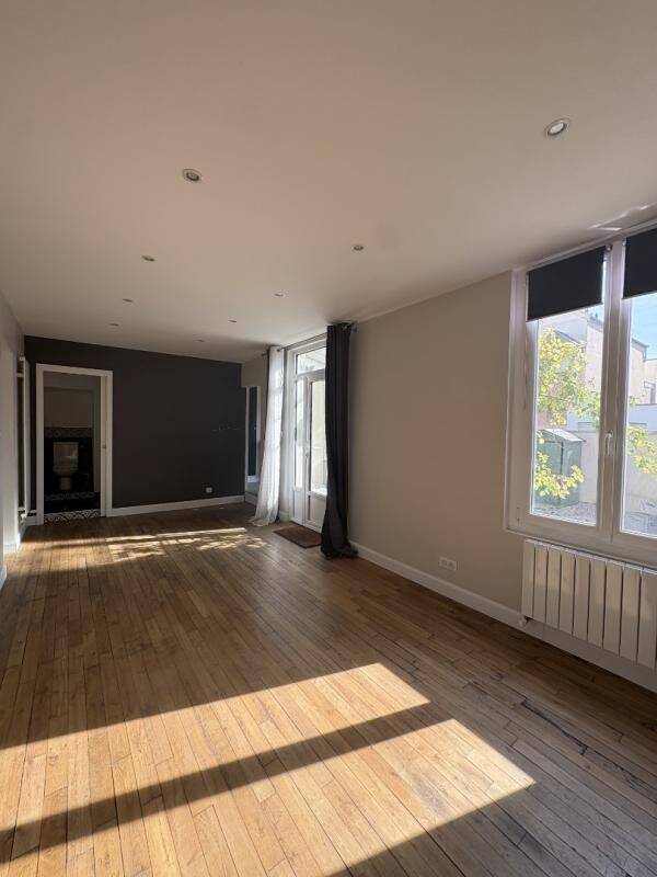 PETITE MAISON QUART BOURROCHE — 2