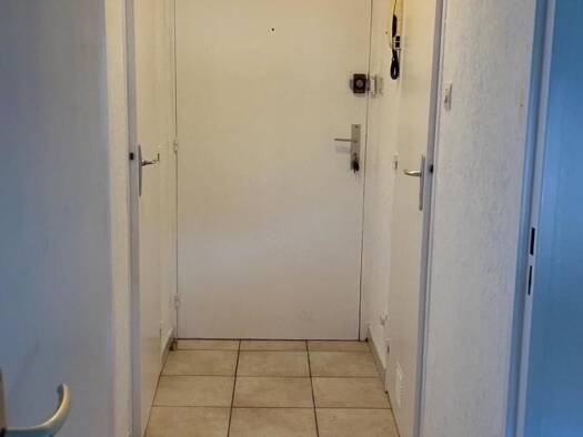 Appartement à louer 480 € 1 pièce 29,5 m² 11ème étage Moulin à Vent-Vertefeuille Perpignan 66100