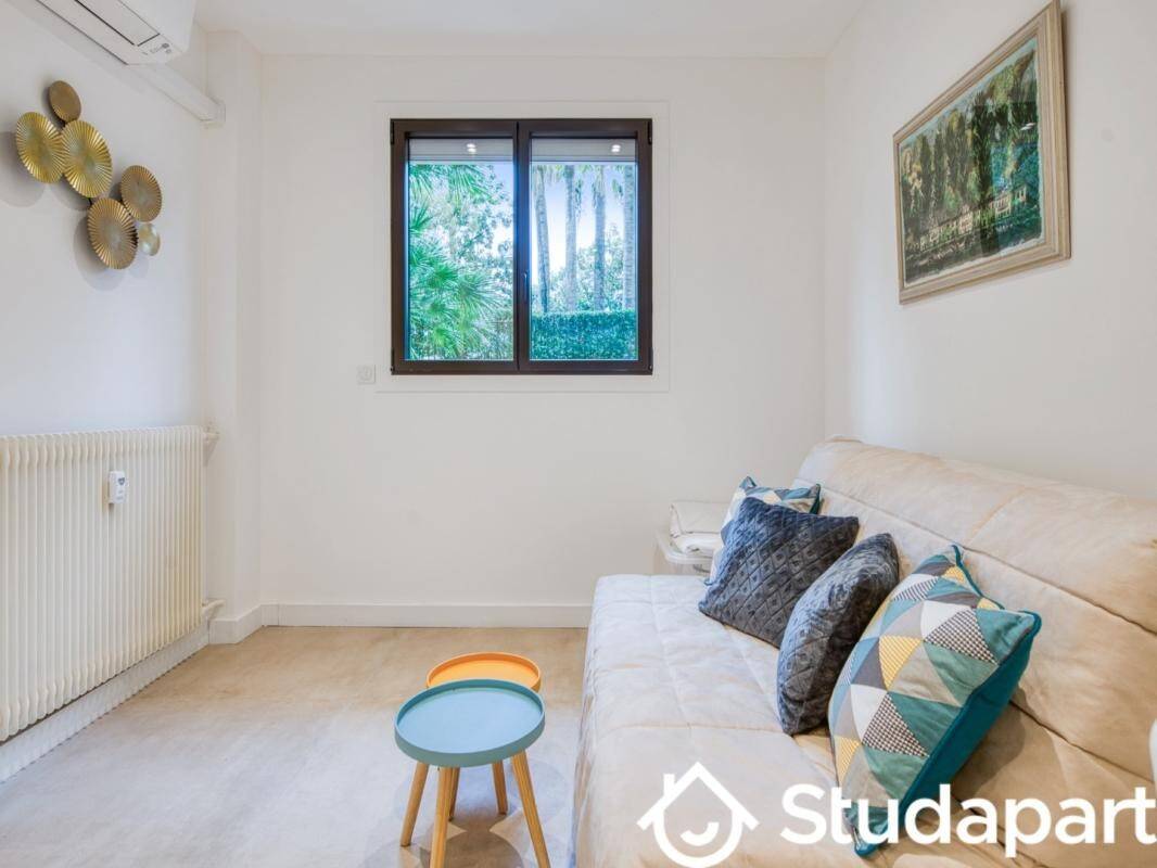 Maison à louer, 17m², CANNES
