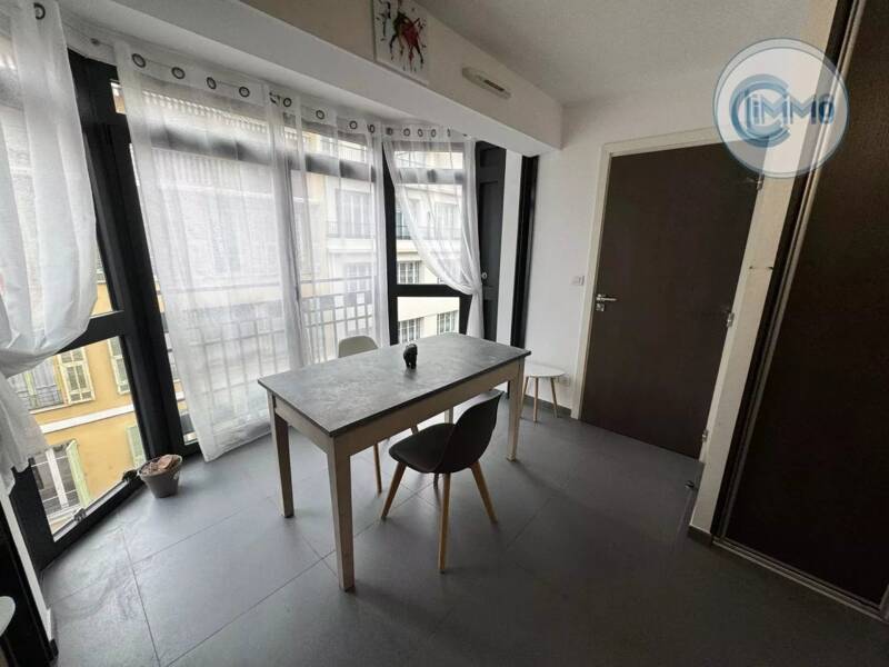 Maison à louer, 22m², NICE