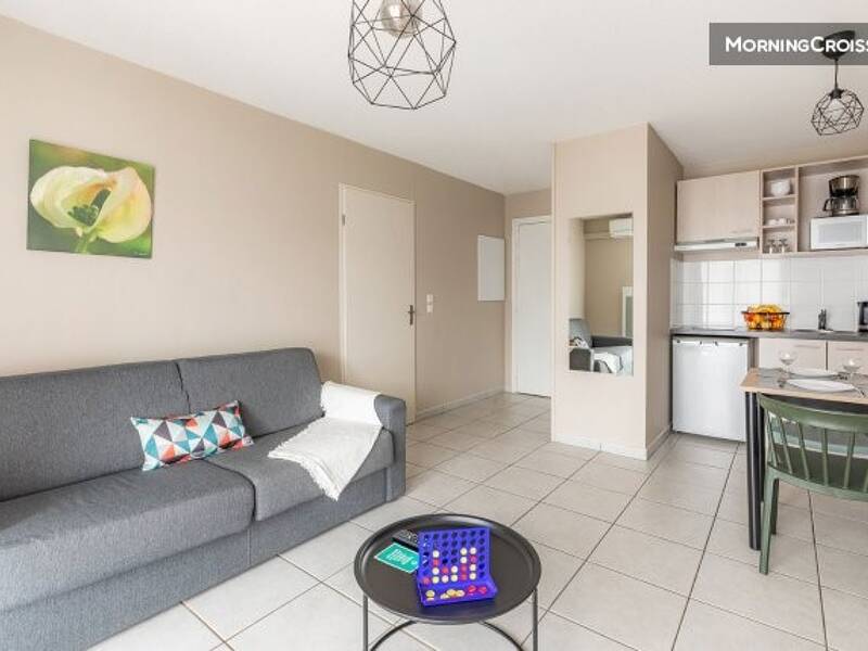 Maison à louer, 35m², SAINT JEAN D'ILLAC