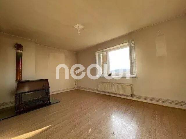Maison à vendre, 140m², VAUX EN BEAUJOLAIS