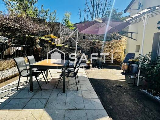 Maison à vendre 175 000 € 5 pièces 4 chambres 124 m² 420 m² de terrain Saint-Amour 39160