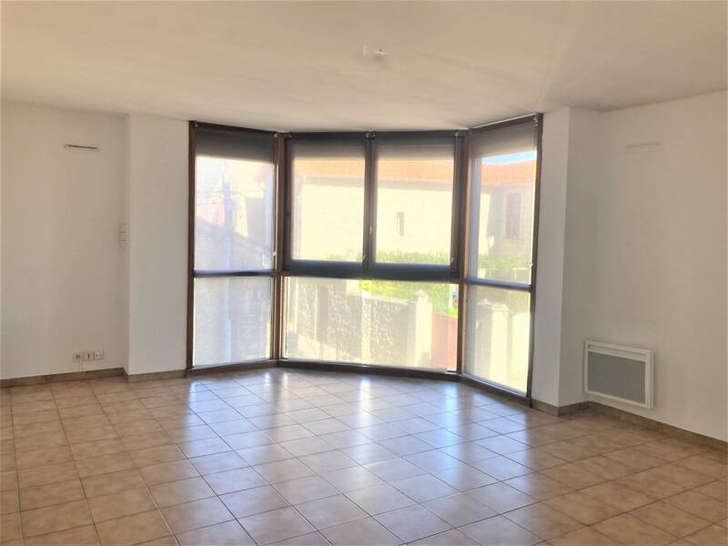 Maison à louer, 50m², VILLENEUVE LES AVIGNON