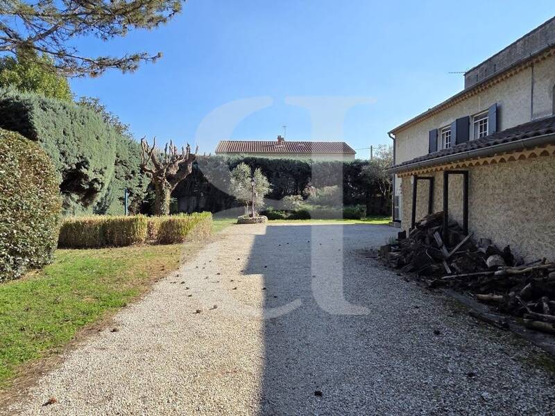 Maison à vendre, 230m², CARPENTRAS