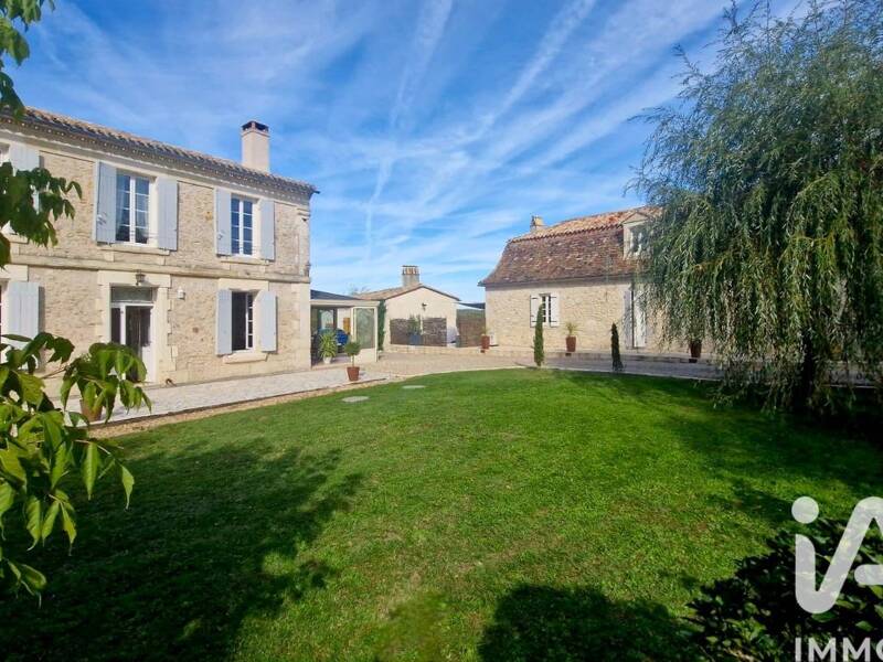 Maison à vendre, 437m², SAINT MEARD DE GURCON