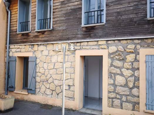 Appartement à vendre 140 400 € 2 pièces 1 chambre 41,76 m² RDC Bruyères-sur-Oise 95820