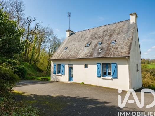 Maison à vendre 204 750 € 6 pièces 5 chambres 118 m² 2 585 m² de terrain Moncontour 22510