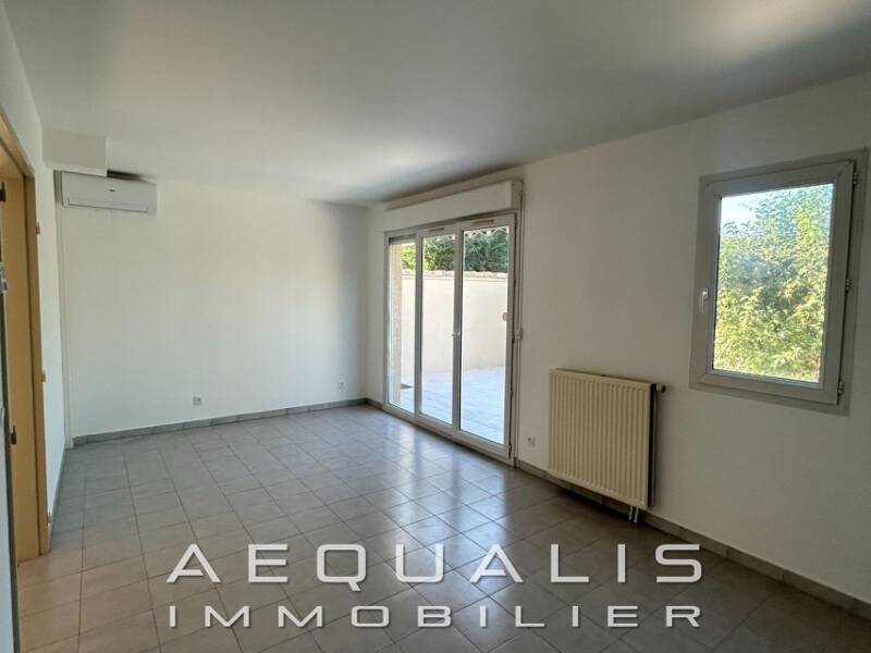 Maison à louer, 81m², SAINT LAURENT DU VAR