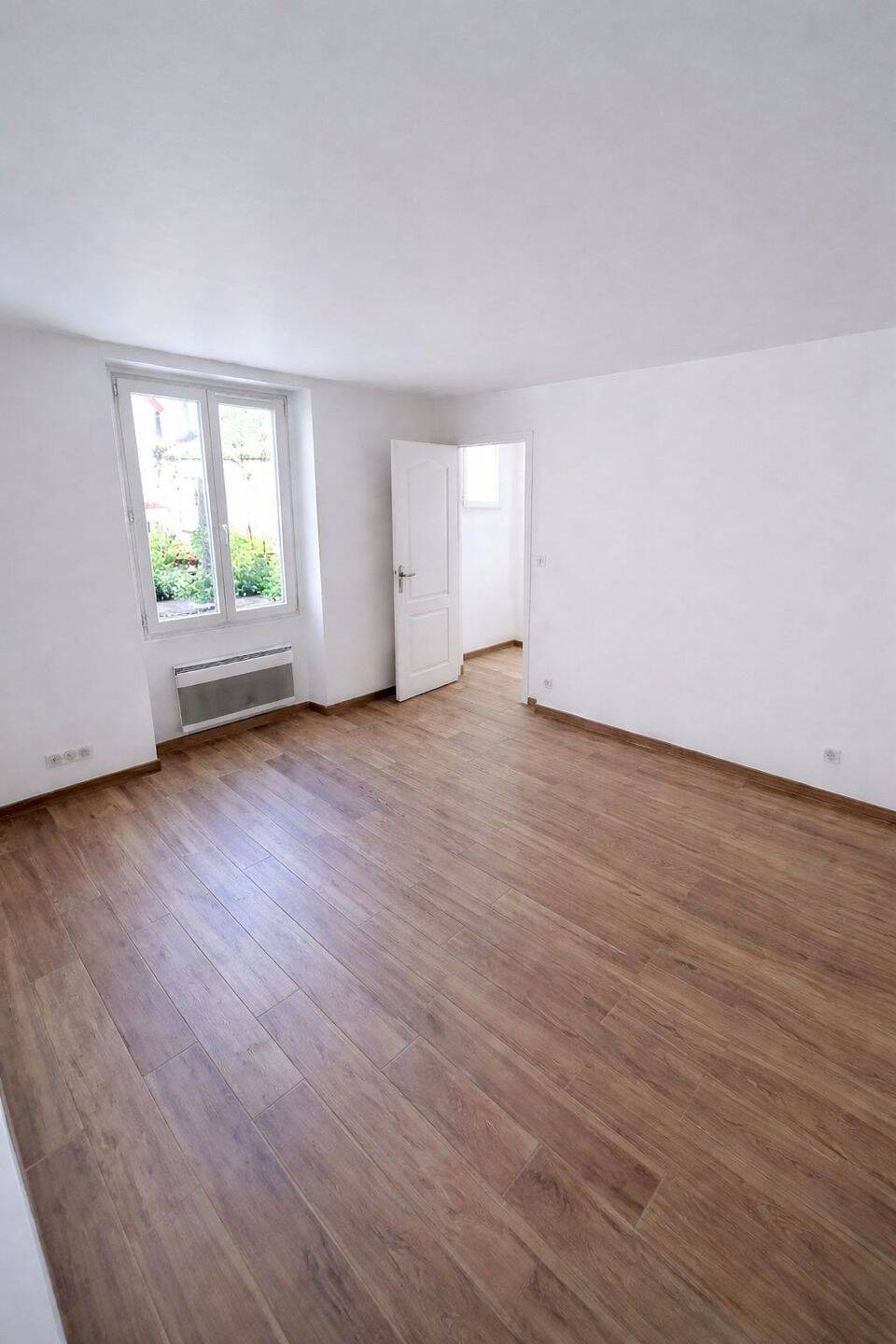 Maison à louer, 38m², SAINT MAUR DES FOSSES