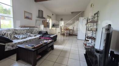 Maison de ville à vendre 99 000 € 5 pièces 3 chambres 93 m² Sud Est-Nord Ouest Chateau-du-Loir 72500
